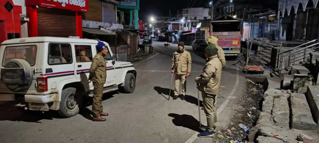 उत्पात मचाकर शांति व्यवस्था भंग करने वाले आरोपी को कोवताली डीडीहाट पुलिस ने किया गिरफ्तार